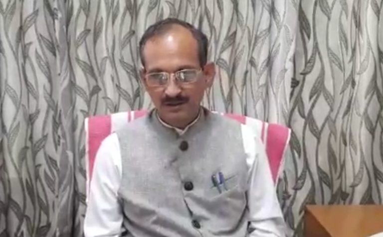 बाली के बयान पर सत्ती की प्रतिक्रिया, मुख्यमंत्री कहीं से भी हो सकता है